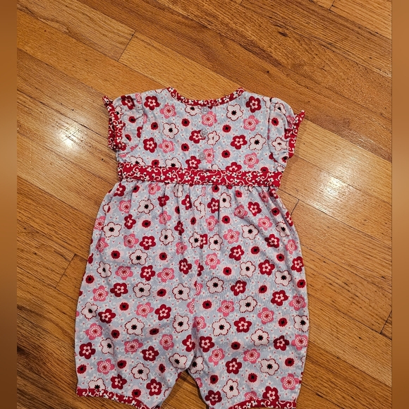 Hannah Andersson romper - Picture 2 of 3